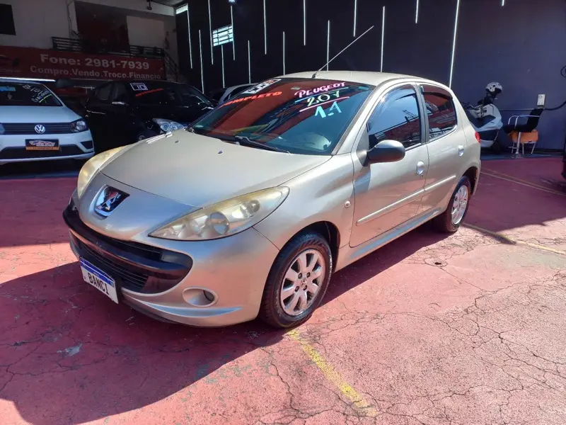Peugeot 207 Hatch XR 1.4 8V (flex) 4p