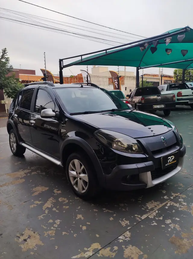 Carro Renault Sandero Stepway 2012 1.6 16V (Flex)