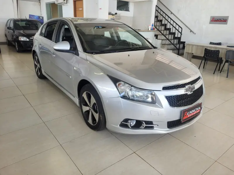 Chevrolet Cruze Sport6 LT 1.8 16V Ecotec (Flex)