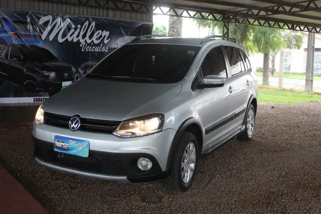 Carro Volkswagen SpaceCross 2012 1.6 8V (Flex)