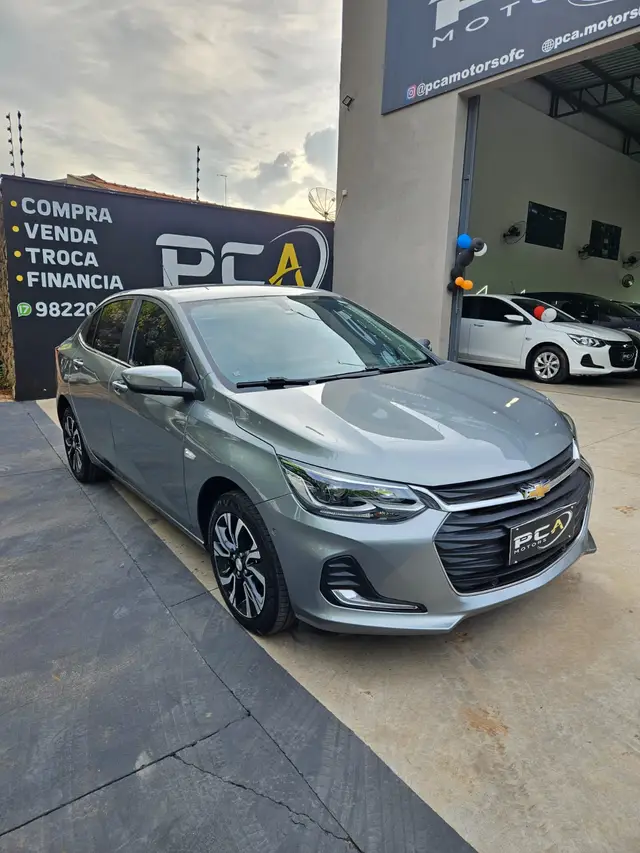 Carro Chevrolet Onix Plus 2024 Premier 1.0 Turbo (Aut.)