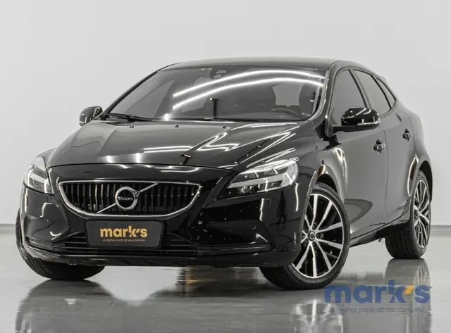 Carro Volvo V40 2019 2.0 T4 Momentum