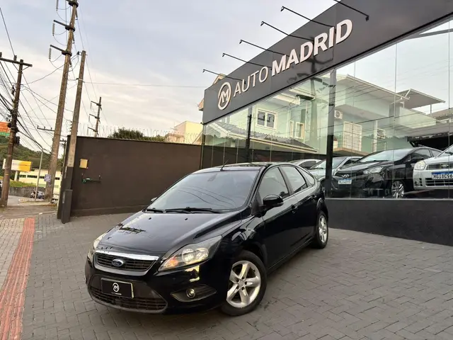 Carro Ford Focus Hatch 2012 GLX 2.0 16V (Flex) (Aut)