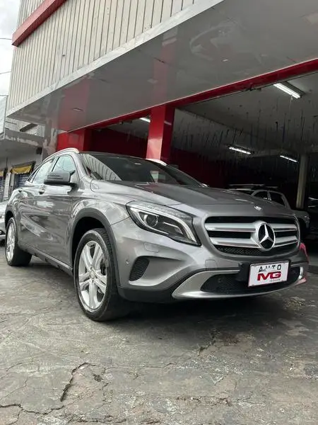 Carro Mercedes-Benz GLA 200 2015 GLA 200 1.6 Vision