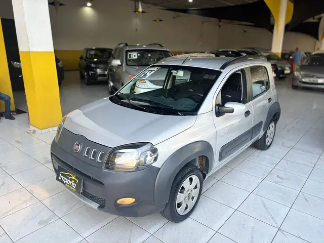 Carro Fiat Uno 2014 Way Celeb. 1.0 8V (Flex) 4p