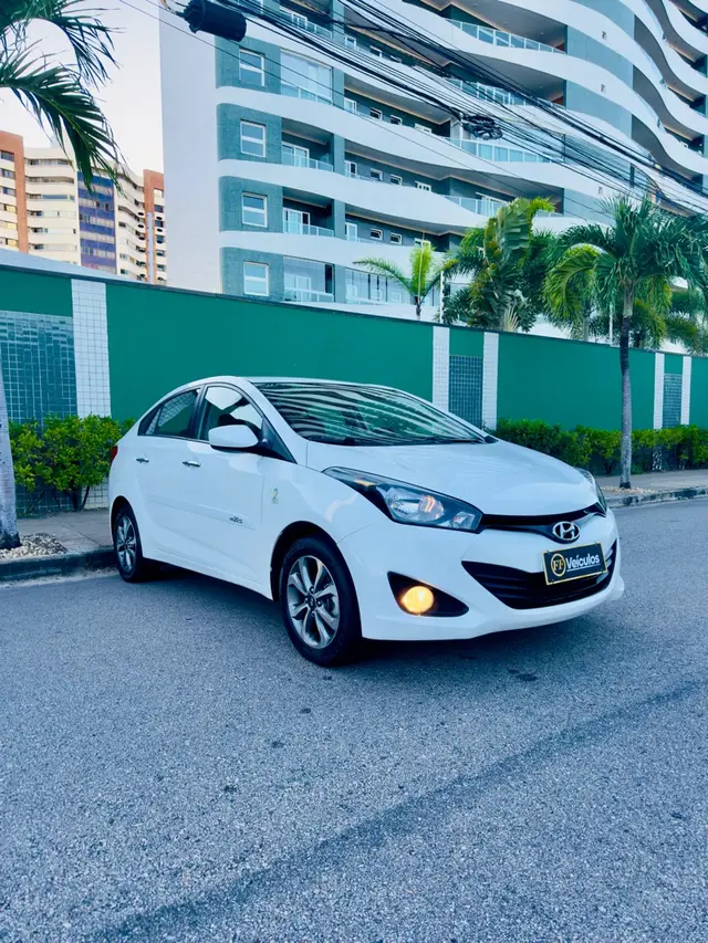 Carro Hyundai HB20S 2015 1.6 Copa do Mundo (Aut) (Flex)