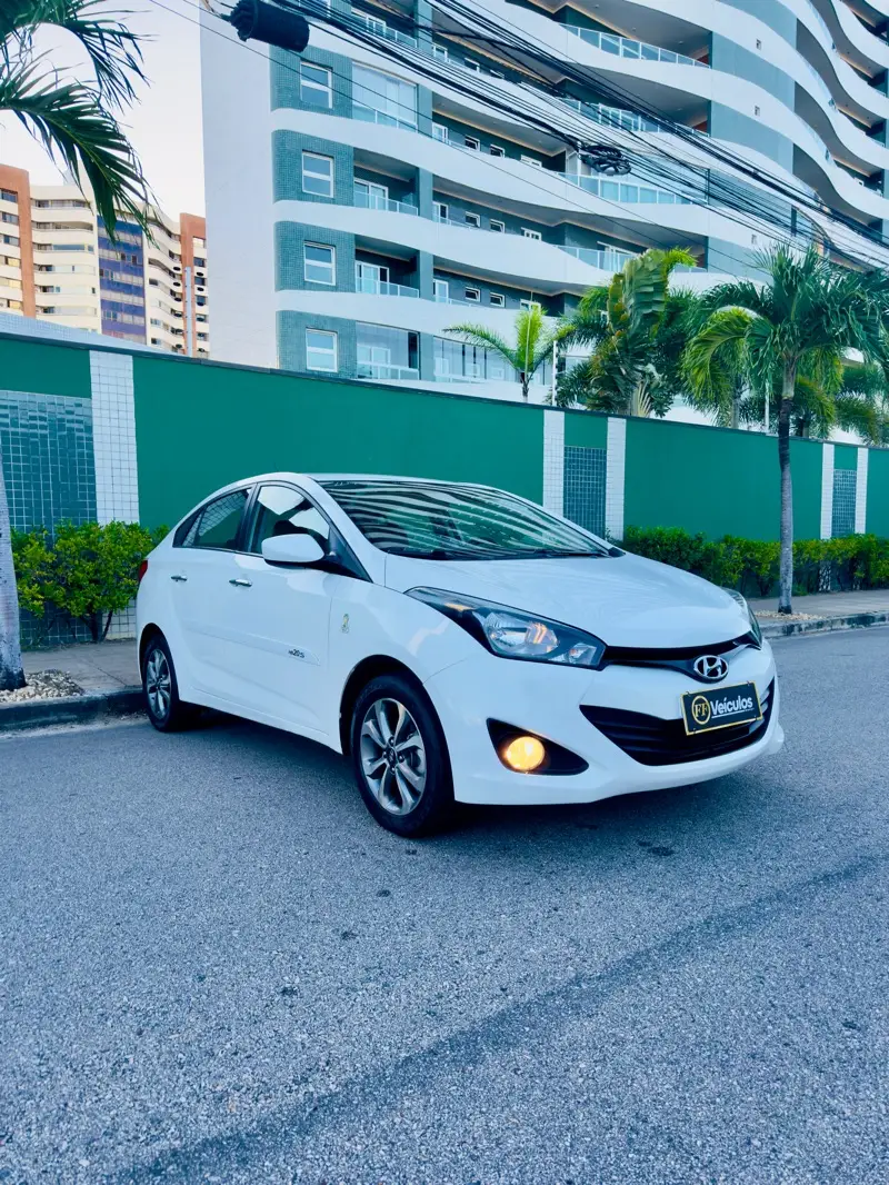 Hyundai HB20S 1.6 Copa do Mundo (Aut) (Flex)