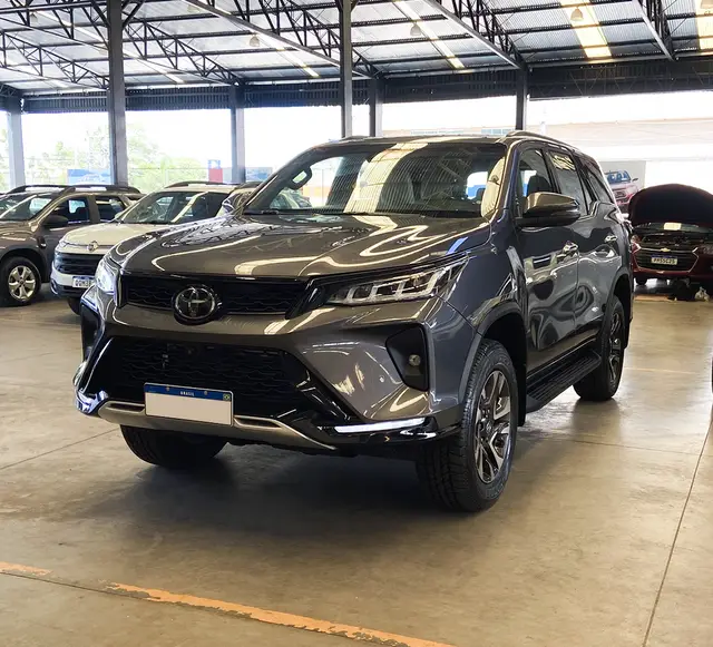 Carro Toyota SW4 2025 Diamond  2.8 Turbodiesel 4x4 (Aut.)