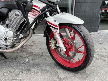 CB 250F Twister (CBS)