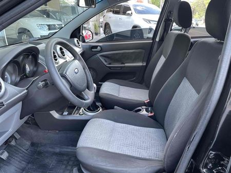 Fiesta Sedan 1.6 (Flex)