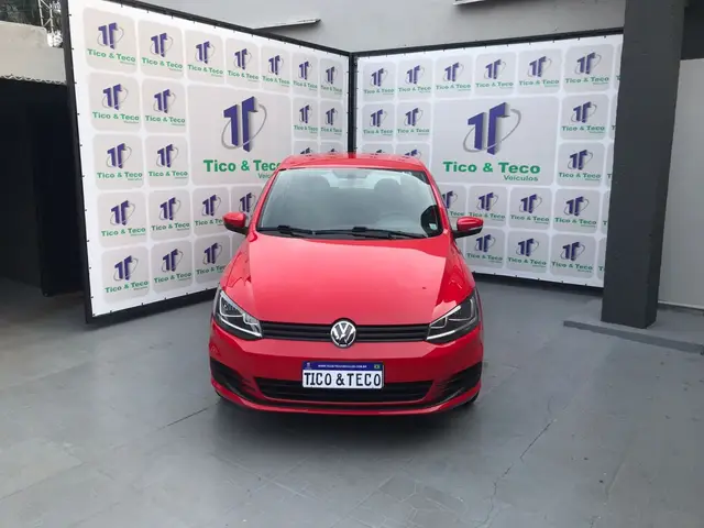 Carro Volkswagen Fox 2015 Trendline 1.0 TEC (Flex)