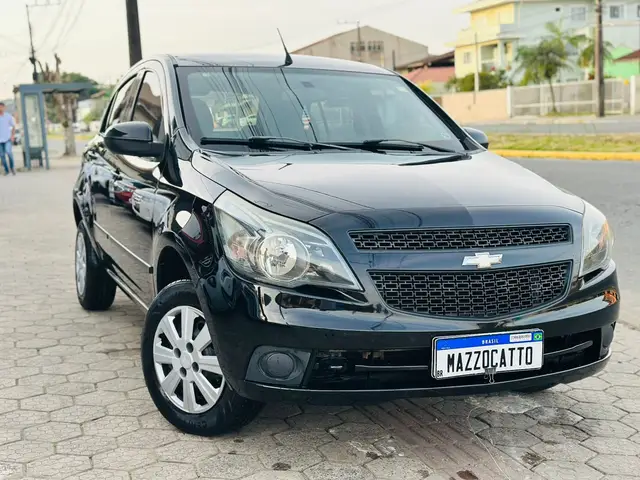 Carro Chevrolet Agile 2013 LT 1.4 8V (Flex)