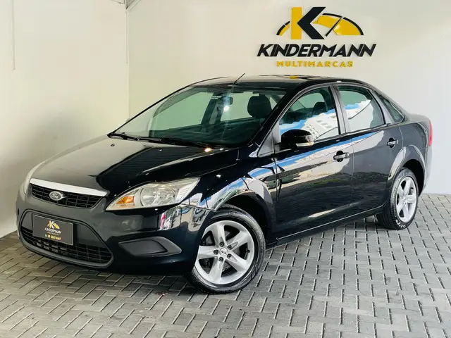 Carro Ford Focus Sedan 2009 GLX 2.0 16V Duratec