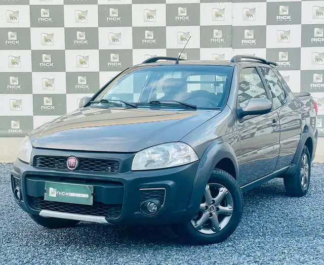 Carro Fiat Strada 2016 Working 1.4 (Flex) (Cabine Dupla)