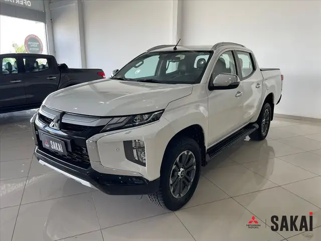 Carro Mitsubishi L200 Triton Sport 2022 HPE-S 2.4 DID-H 4x4 (Aut)