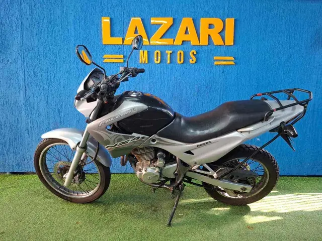Carro Honda NX 4 Falcon 2002 400