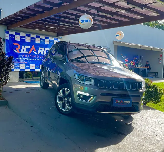 Carro Jeep Compass 2017 2.0 Limited (Aut) (Flex)