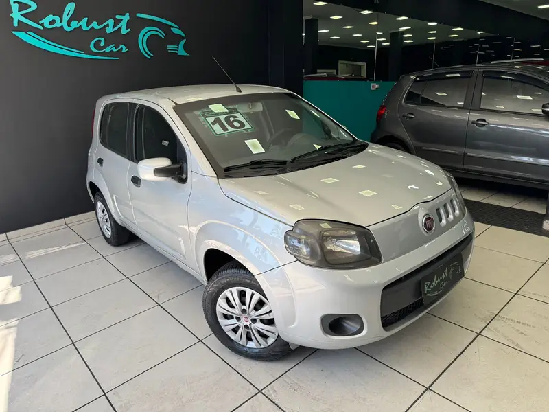 Fiat Uno Vivace 1.0 8V (Flex) 4p