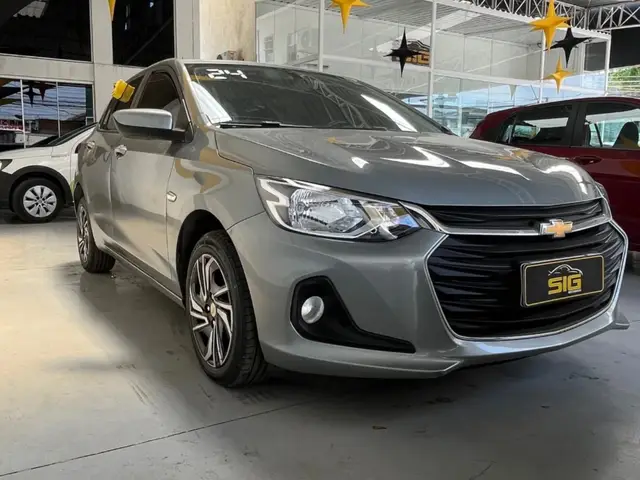 Carro Chevrolet Onix Plus 2024 LT 1.0