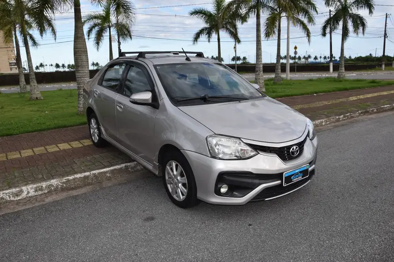 Toyota Etios Sedan XLS 1.5 (Aut) (Flex)