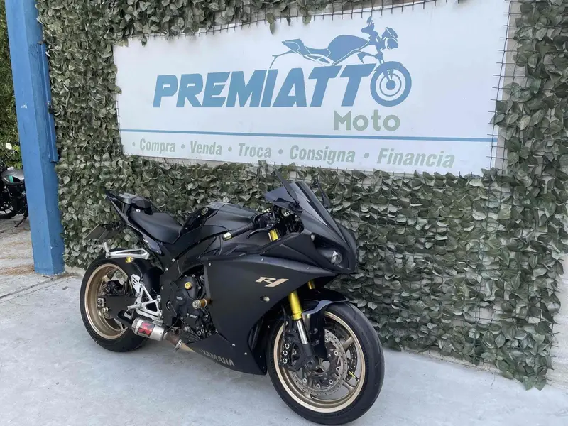 Yamaha YZF R1 R1