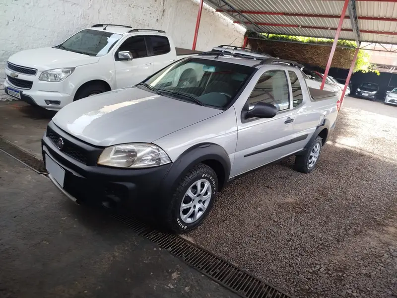 Fiat Strada Working 1.4 (Flex) (Cabine Estendida)