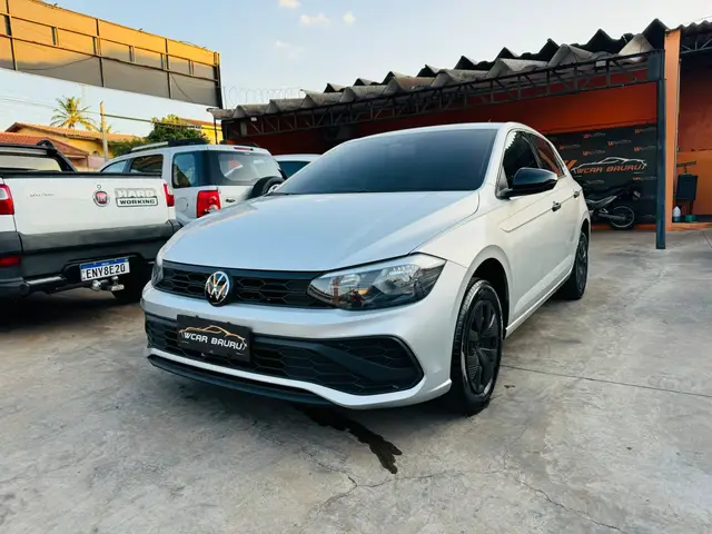 Carro Volkswagen Polo 2023 Track 1.0 Flex 12V 5p