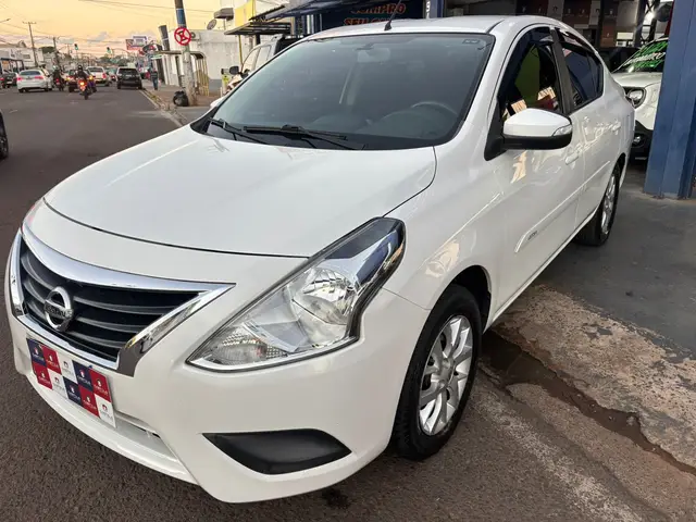 Carro Nissan Versa 2020 1.6 16V SV FlexStart CVT (Flex)