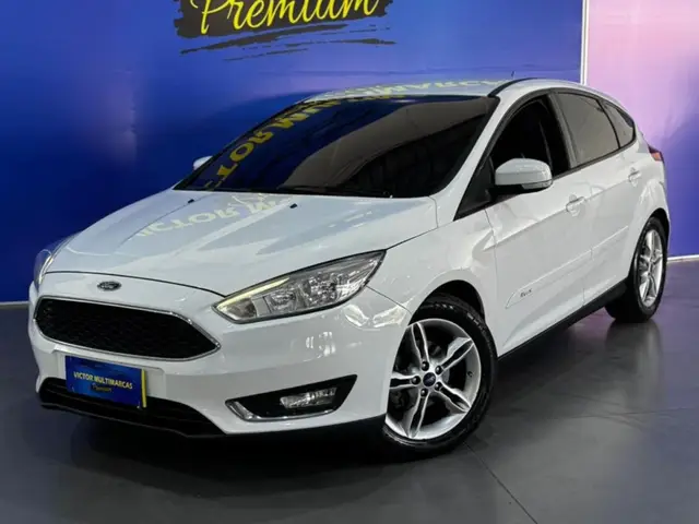 Carro Ford Focus Hatch 2017 SE 1.6 16V TiVCT