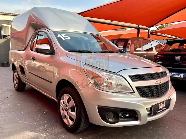 Carro Chevrolet Montana 2015 LS 1.4 (Flex)