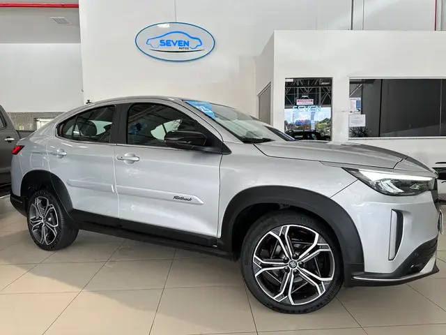 Carro Fiat Fastback 2023 Impetus Turbo 200 (Flex) (Aut)