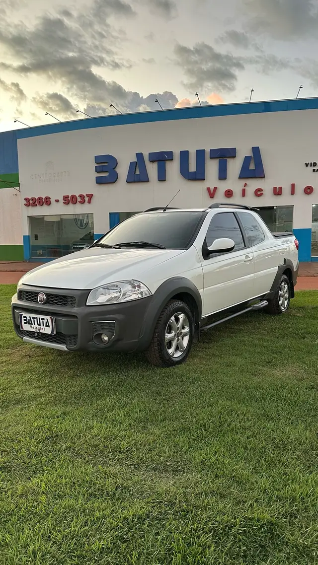 Carro Fiat Strada 2018 Hard Working 1.4 (Flex) (Cabine Dupla)