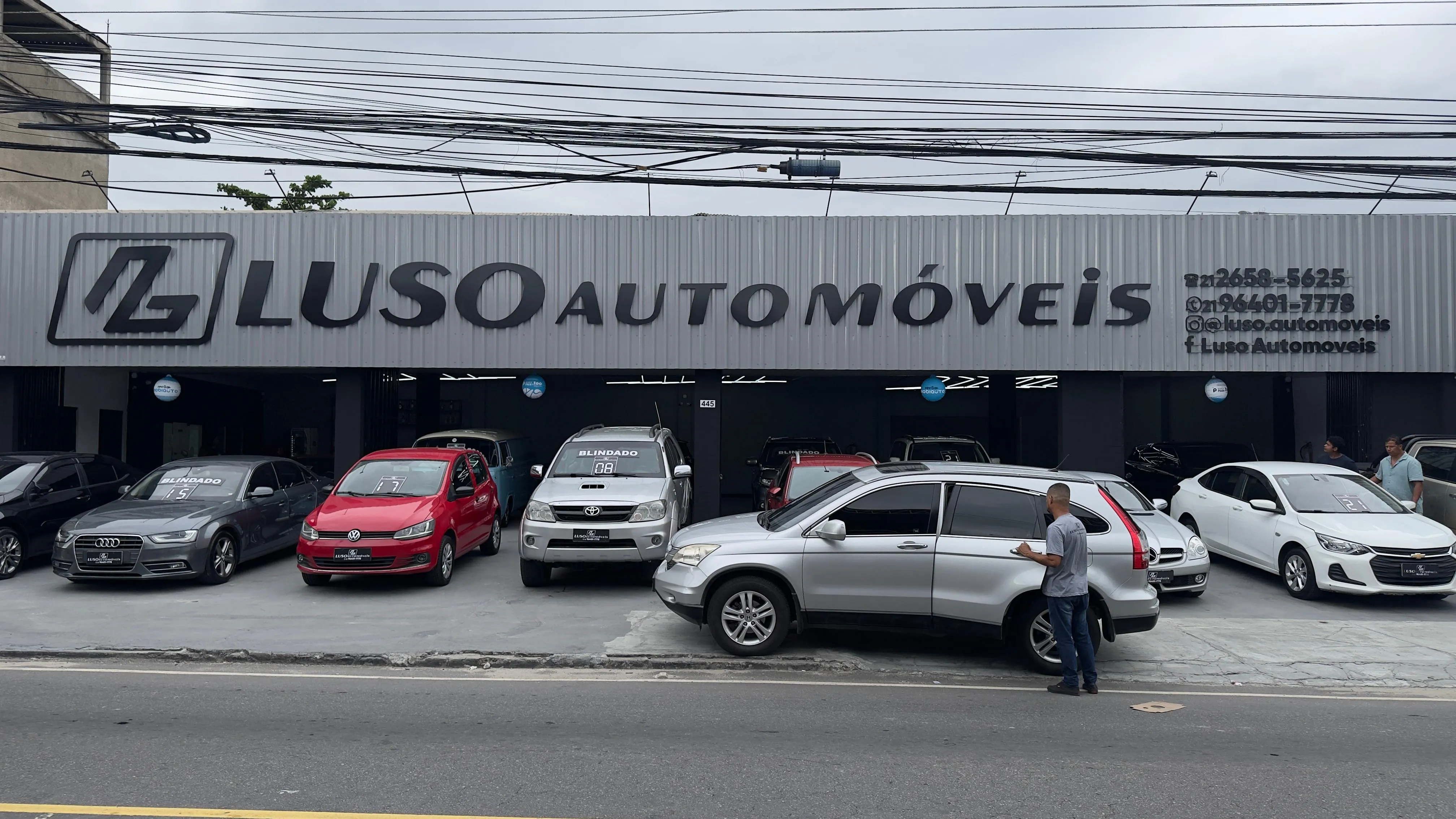 Fachada da loja Veículos à venda em LUSO AUTOMÓVEIS - Nova Iguaçu - RJ