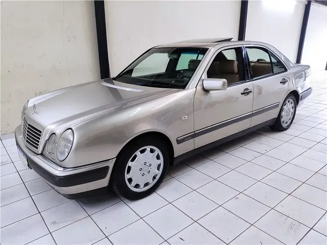 Carro Mercedes-Benz Classe E 1997 E 320 Elegance
