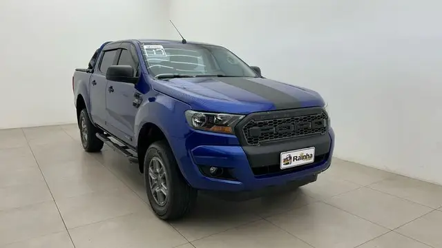Carro Ford Ranger Cabine Dupla 2017 Ranger XLS 2.2 4x4 CD Diesel (Mec.)