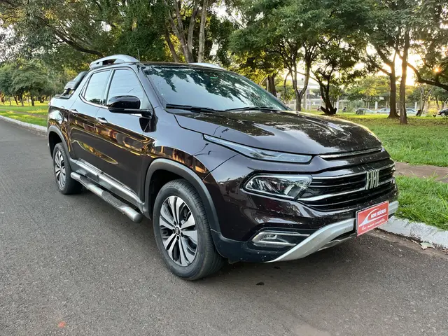 Carro Fiat Toro 2022 Volcano 1.3
