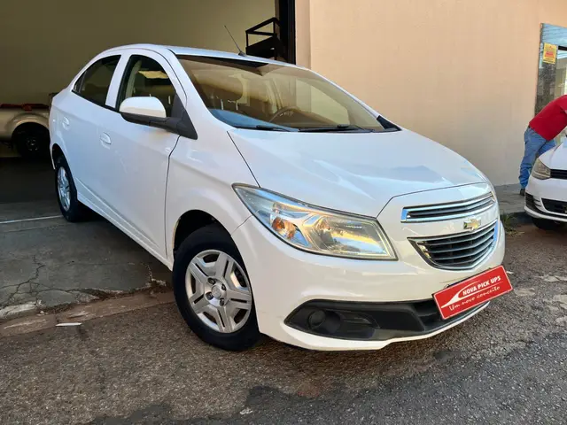Carro Chevrolet Prisma 2013 1.0 LT SPE/4