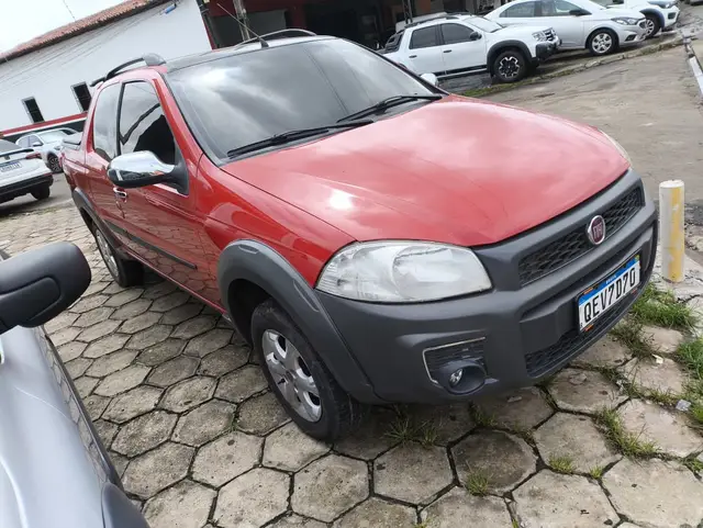 Carro Fiat Strada 2017 Hard Working 1.4 (Flex) (Cabine Dupla)