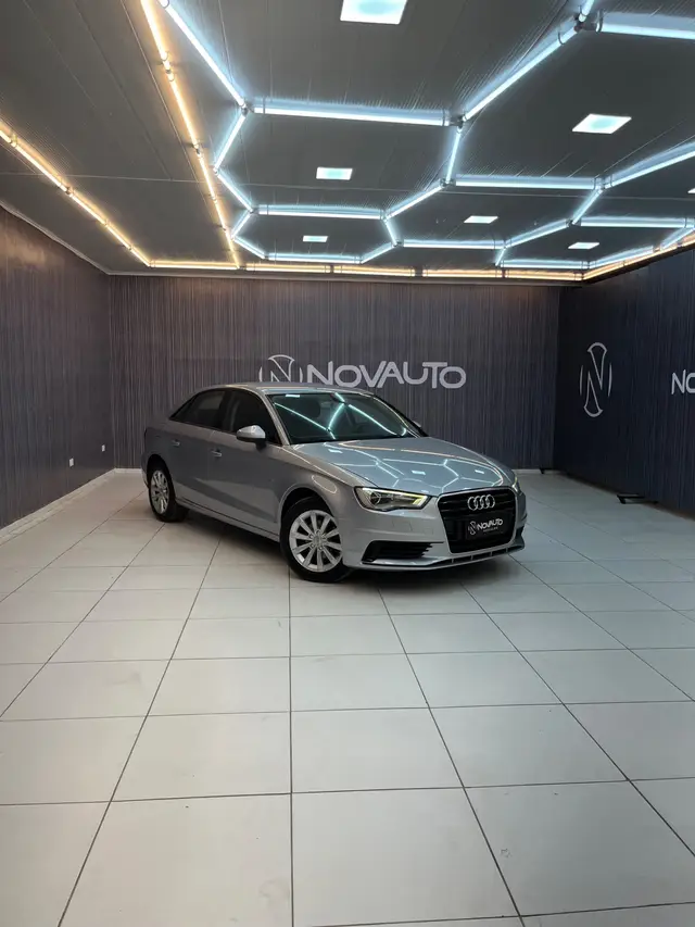 Carro Audi A3 2015 1.4 TFSI Attraction S Tronic