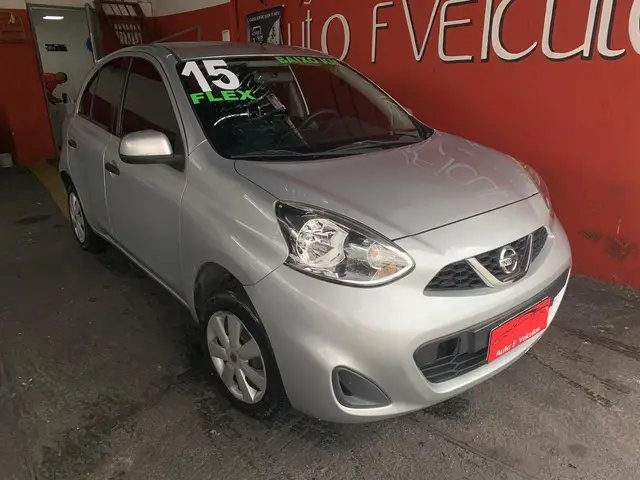 Carro Nissan March 2015 1.0 16V S (Flex)