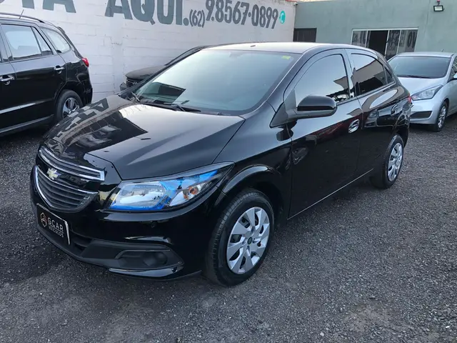 Carro Chevrolet Onix 2014 1.4 LT SPE/4