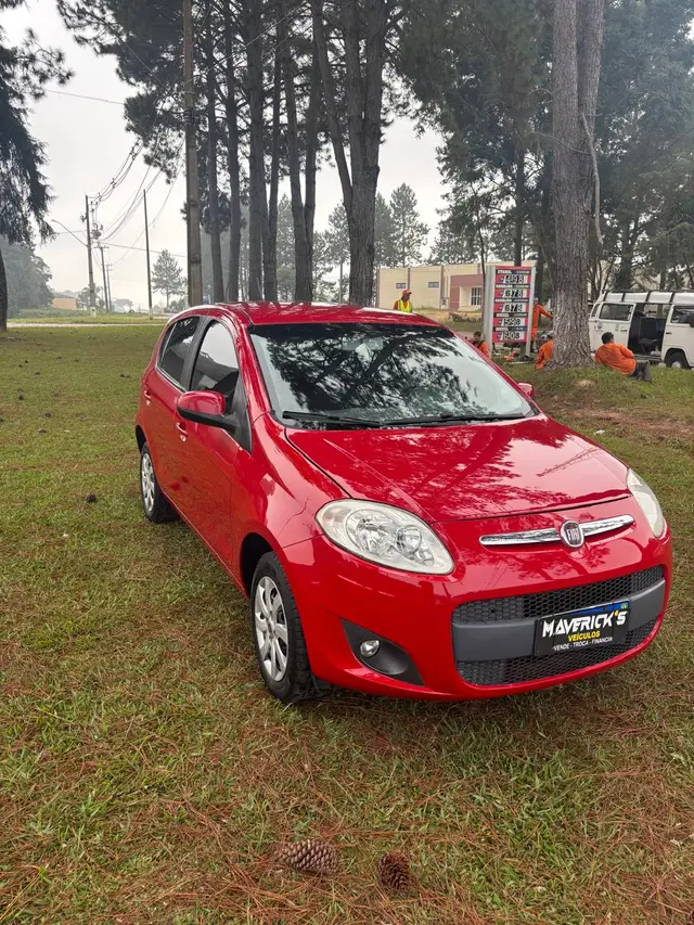 Carro Fiat Palio 2013 Attractive 1.0 8V (Flex)