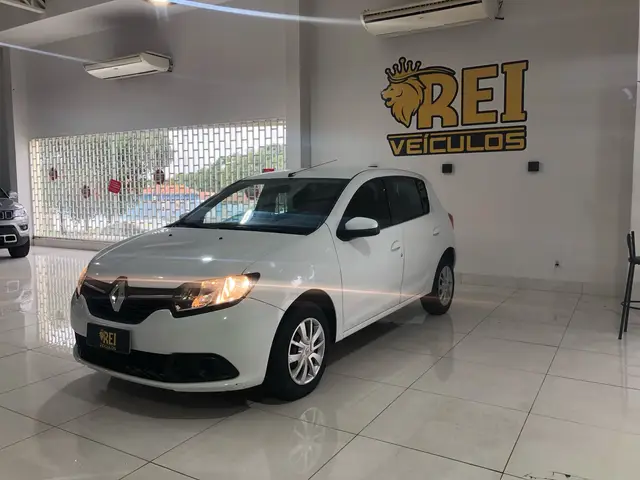 Carro Renault Sandero 2015 Expression 1.6 8V