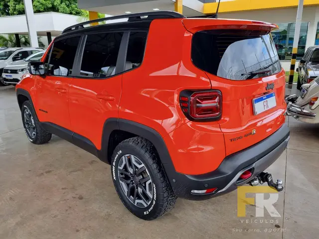 Carro Jeep Renegade 2022 Trailhawk T270 4x4 AT9