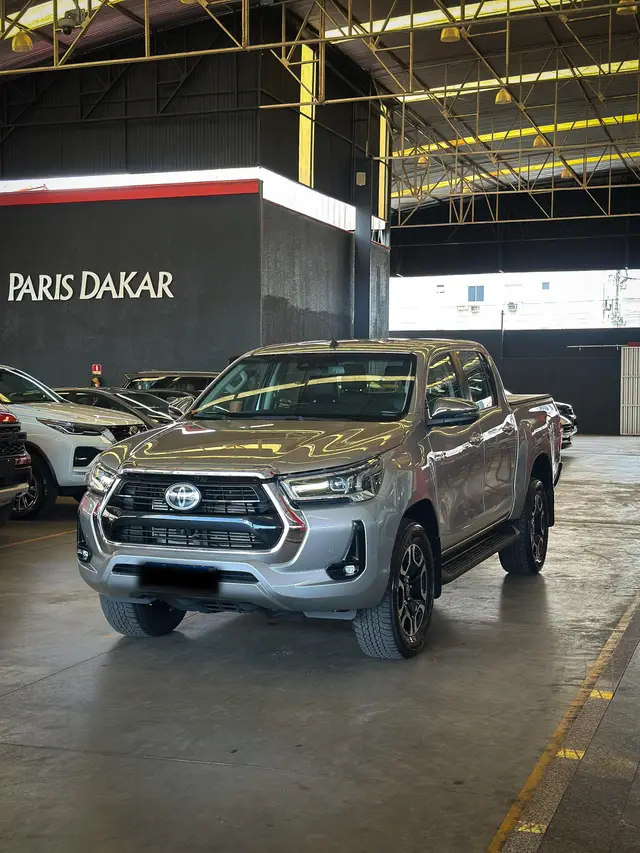 Carro Toyota Hilux Cabine Dupla 2022 SRX 2.8 TDI CD 4x4 (Aut)