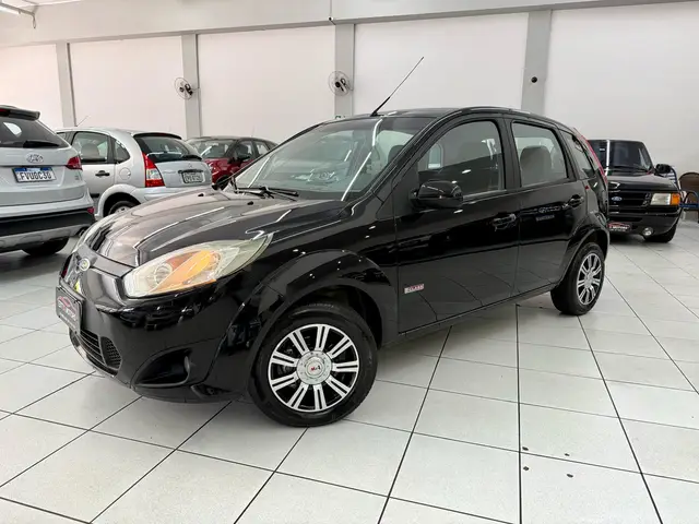 Carro Ford Fiesta Hatch 2011 1.6 (Flex)