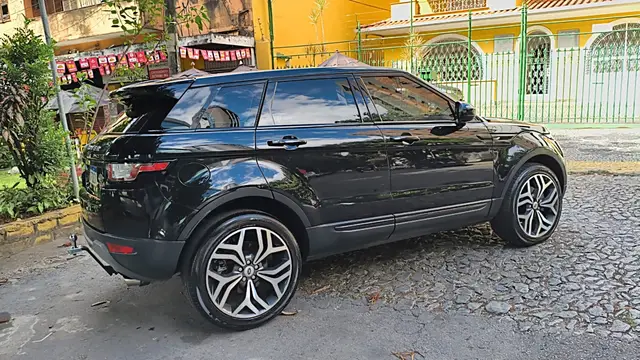 Carro Land Rover Range Rover Evoque 2016 2.0 SI4 SE 4WD