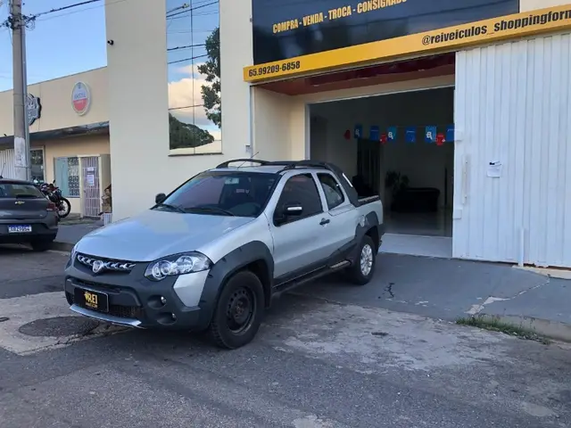 Carro Fiat Strada 2013 Adventure 1.8 16V (Flex) (Cabine Dupla)