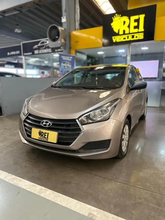 Carro Hyundai HB20 2019 1.0 Unique (Flex)