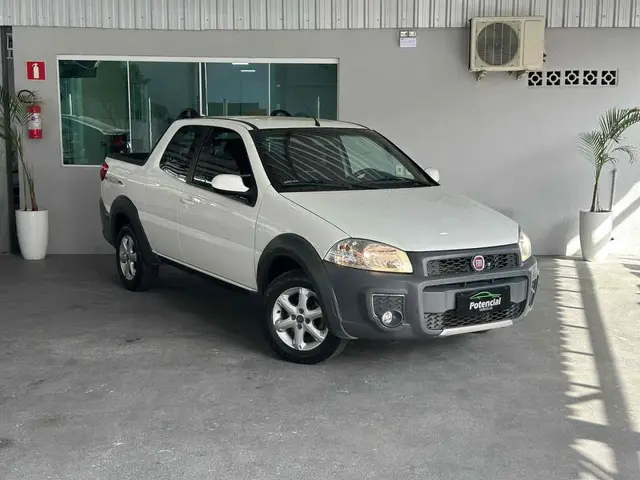 Carro Fiat Strada 2019 Freedom 1.4 CD (Flex)
